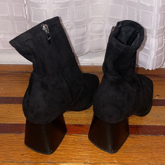 Marc Fisher Rivers Bootie - Picture 3 of 4